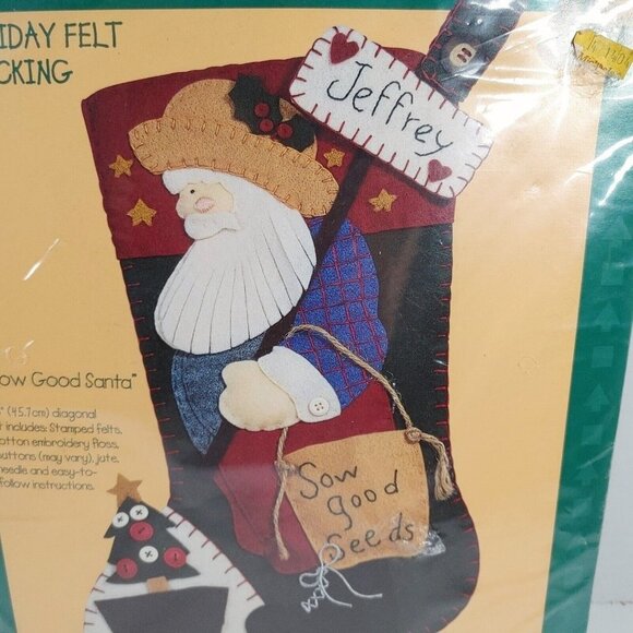 Bucilla Alma Lynne 83798 Holiday Felt Stocking Santa Kit Vintage 1997 NEW - Picture 2 of 7